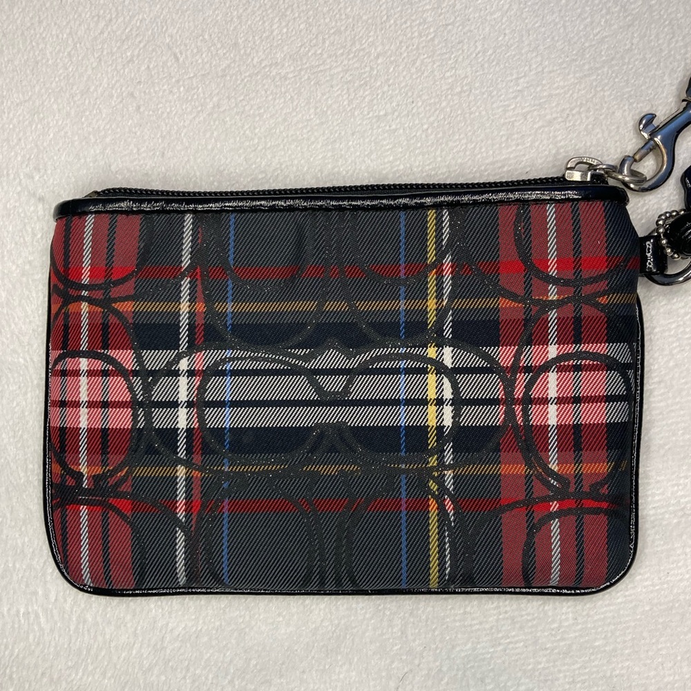 Coach Poppy Red Black Silver Glitter Tartan Plaid Zip Wristlet Patent Trim. Rare - Picture 4 of 12